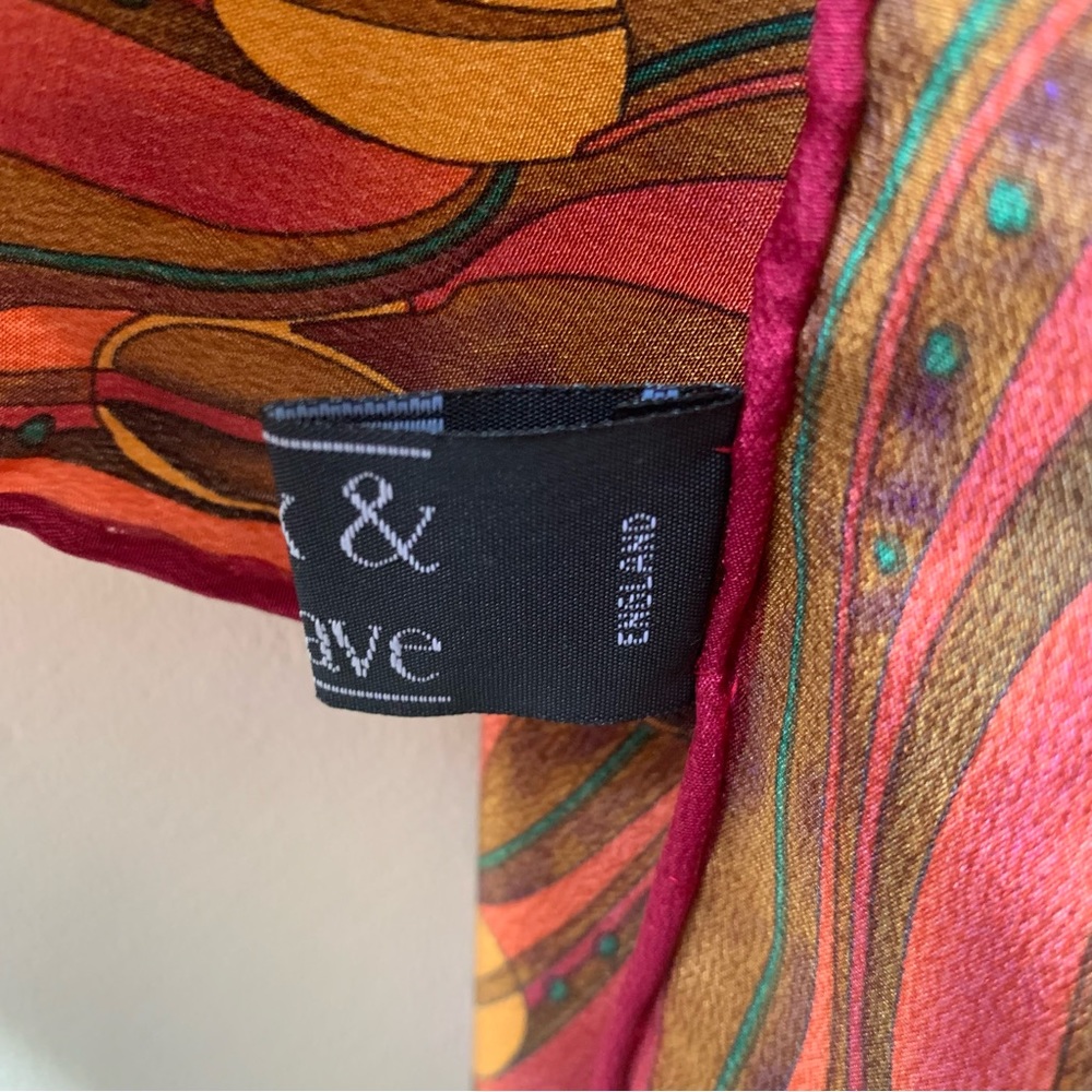023 - Fox & Chave Silk Scarf - Picture 2 of 4